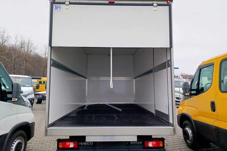 Iveco Daily 35S18HA8 zdjęcie 4