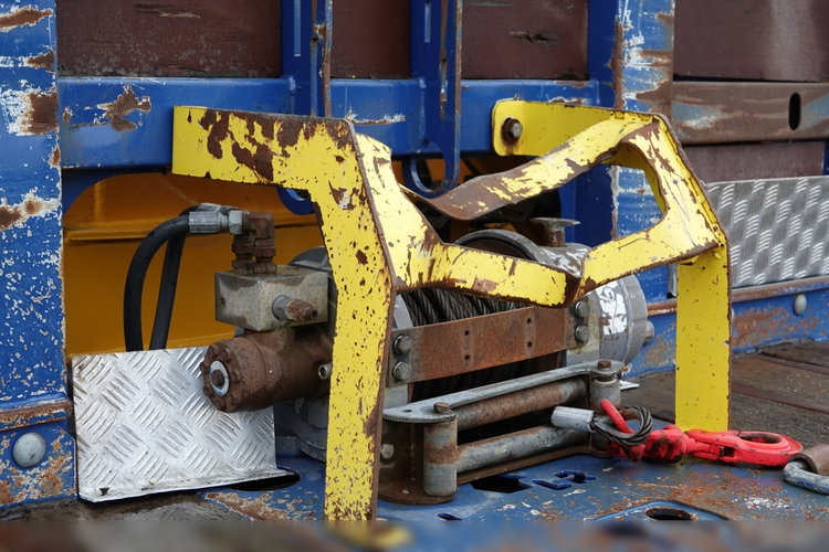 Volvo FM 410 / 6x2 / LAWETA + HDS EFFER 170 / STEROWANIE RADIOWE / OŚ PODNOSZONA / 3 OSIOWY / NAJAZDY HYDRAULICZNE / EURO 6 / WCIĄGARKA + PILOT  zdjęcie 20