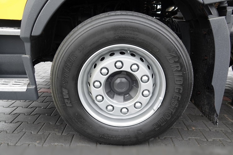 Volvo FM 410 / 6x2 / LAWETA + HDS EFFER 170 / STEROWANIE RADIOWE / OŚ PODNOSZONA / 3 OSIOWY / NAJAZDY HYDRAULICZNE / EURO 6 / WCIĄGARKA + PILOT  zdjęcie 23