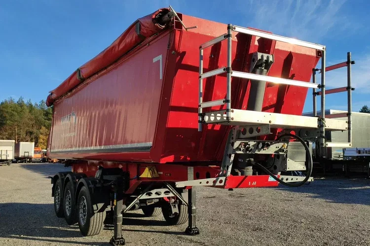 Schmitz 33m Waga: 5700kg Ład.: 30300kg Góra: alu Dół: stal zdjęcie 19