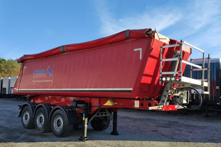 Schmitz 33m Waga: 5700kg Ład.: 30300kg Góra: alu Dół: stal zdjęcie 4