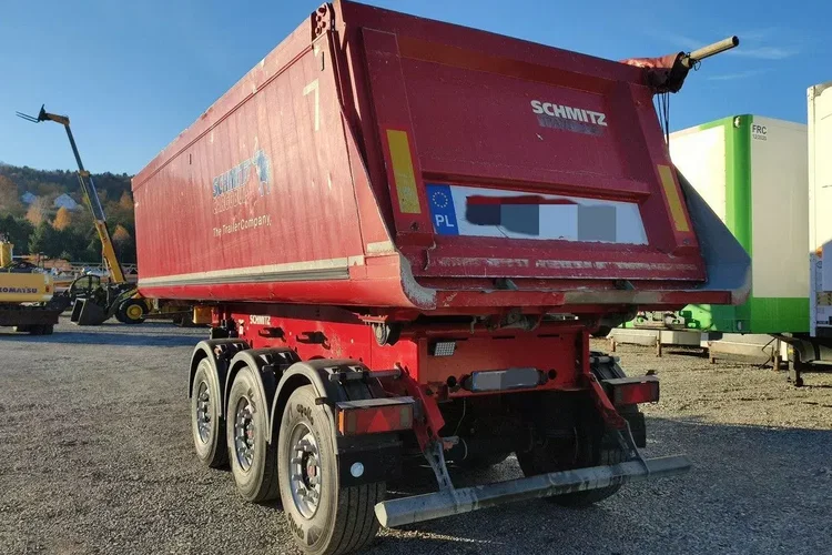 Schmitz 33m Waga: 5700kg Ład.: 30300kg Góra: alu Dół: stal zdjęcie 8