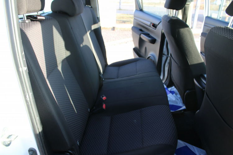 Toyota Hilux F-Vat Salon Polska Gwarancja zdjęcie 13