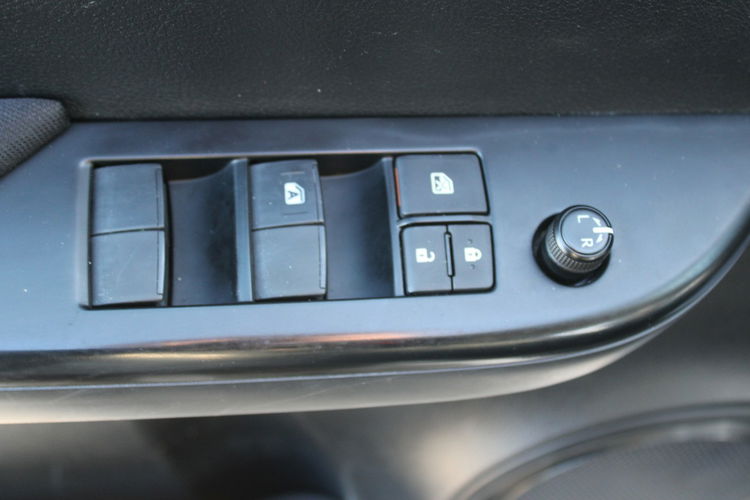 Toyota Hilux F-Vat Salon Polska Gwarancja zdjęcie 15