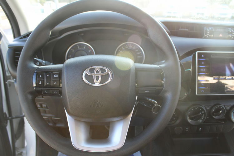 Toyota Hilux F-Vat Salon Polska Gwarancja zdjęcie 16