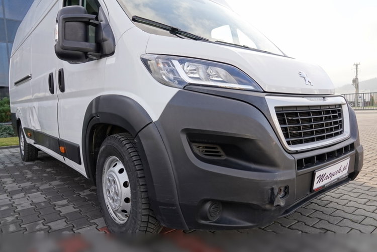 Peugeot BOXER / L4 H3 / WERSJA MAXI / BLASZAK / 2021 ROK / PO PEŁNYM ROZSZERZONYM SERWISIE / PO KONTRAKCIE SERWISOWYM zdjęcie 11