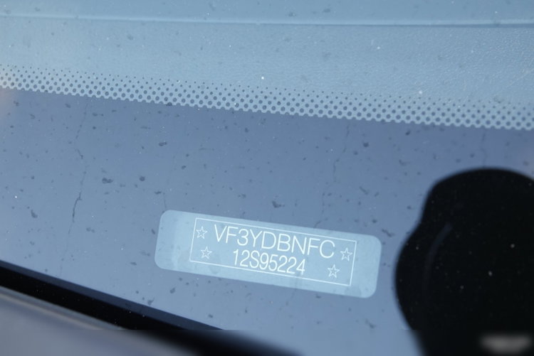 Peugeot BOXER / L4 H3 / WERSJA MAXI / BLASZAK / 2021 ROK / PO PEŁNYM ROZSZERZONYM SERWISIE / PO KONTRAKCIE SERWISOWYM zdjęcie 39