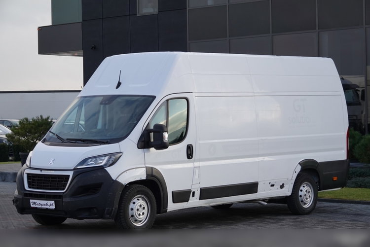 Peugeot BOXER / L4 H3 / WERSJA MAXI / BLASZAK / 2021 ROK / PO PEŁNYM ROZSZERZONYM SERWISIE / PO KONTRAKCIE SERWISOWYM zdjęcie 4