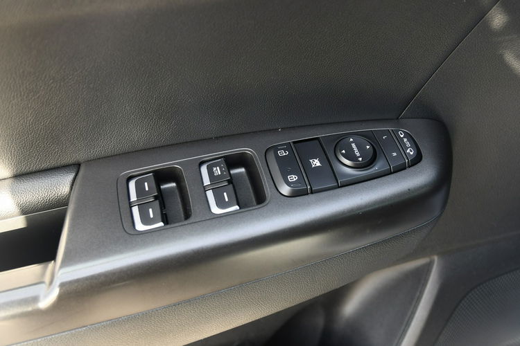 Kia Sportage 1.7 Diesel Panorama Dach, Navi, Kam.Cof.Pól-Skóry.Podg.Fotele.OK zdjęcie 12