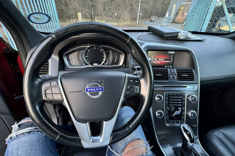 Volvo XC 60 2.0d4 180KM Automat full opcja full serwis bezwypadkowy zamiana 1.r.gw zdjęcie 21