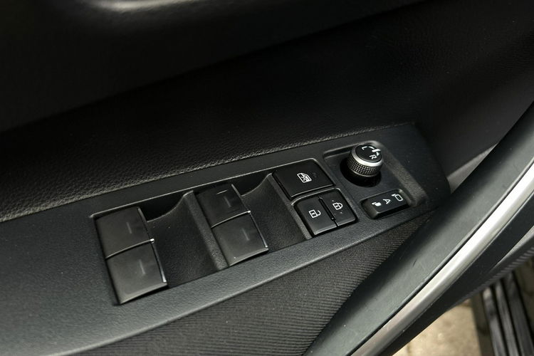 Toyota Corolla 1.6 VVTi 132KM MS COMFORT TECH, salon Polska, gwarancja, FV23% zdjęcie 20