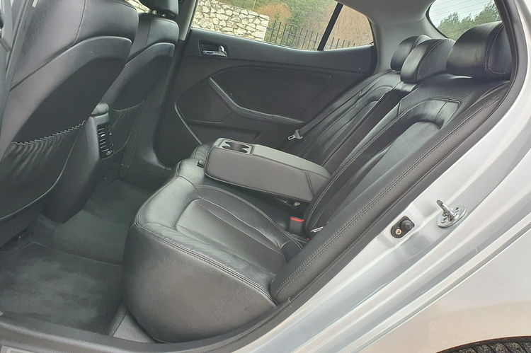 Kia Optima 1.7 CRDi 136KM # Automat # XL # Full Opcja # Udokumentowany Przebieg zdjęcie 8