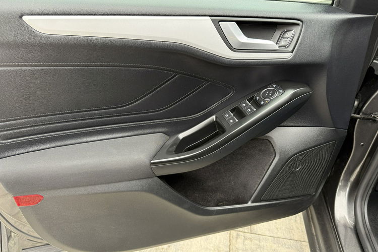 Ford Focus Bardzo zadbany - oryginalny niski przebieg zdjęcie 13