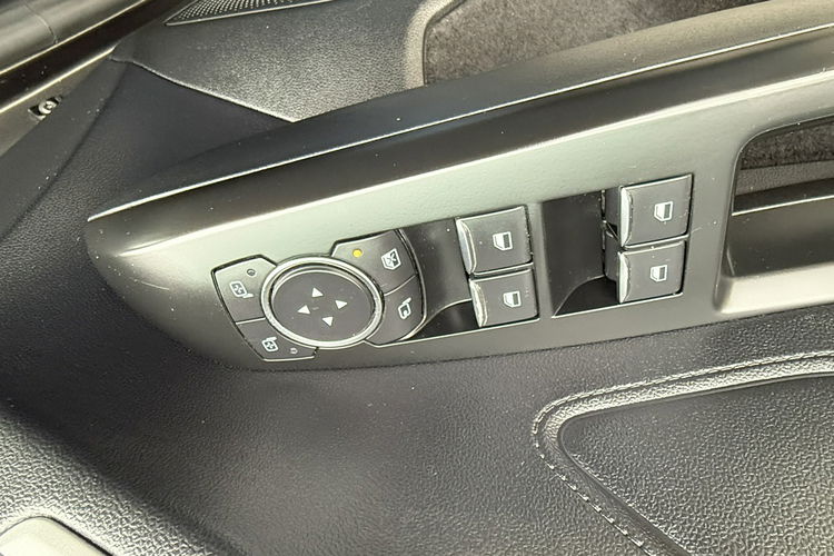 Ford Focus Bardzo zadbany - oryginalny niski przebieg zdjęcie 36