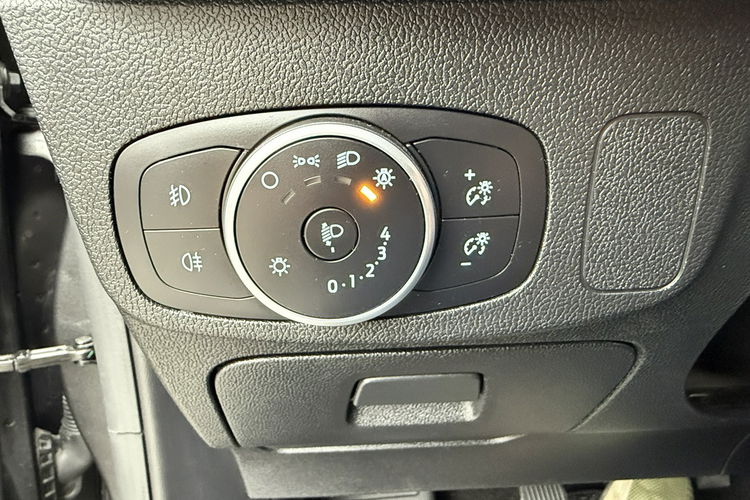 Ford Focus Bardzo zadbany - oryginalny niski przebieg zdjęcie 37