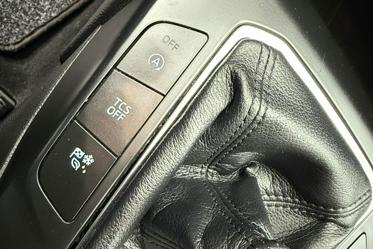 Ford Focus Bardzo zadbany - oryginalny niski przebieg zdjęcie 39