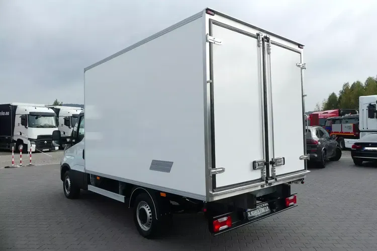 Iveco DAILY 35S15 / CHŁODNIA / SUPER STAN / zdjęcie 7