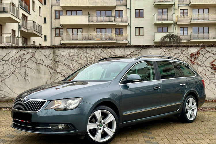 Skoda Superb 1.8 zdjęcie 16