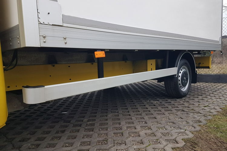 Renault Master KONTENER 8EP 4.21x2.23x2.22 KLIMA MANUAL KRAJOWY 6-BIEGÓW zdjęcie 18