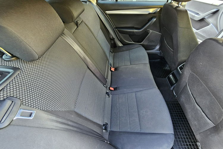 Skoda Octavia pierwszy właścicel , polski salon, serwisowana, klimatyzacja zdjęcie 26
