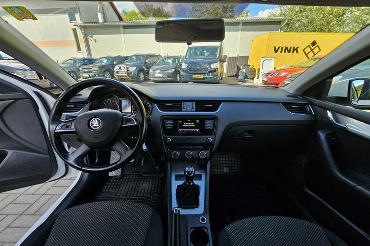 Skoda Octavia pierwszy właścicel , polski salon, serwisowana, klimatyzacja zdjęcie 30