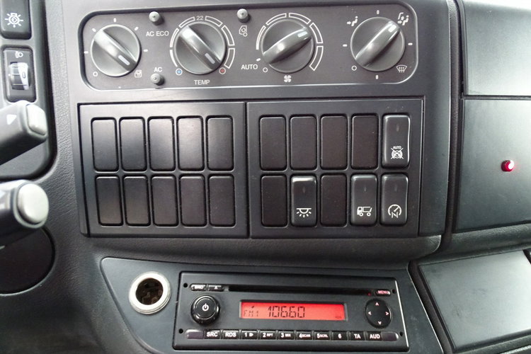 MAN TGL 12.180 Kontener , Sprowadzony , Zarejestrowany , Klima Poduszki , Winda , 18 Euro Palet zdjęcie 11