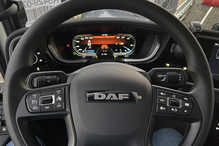 DAF XFC480 FAD zdjęcie 12