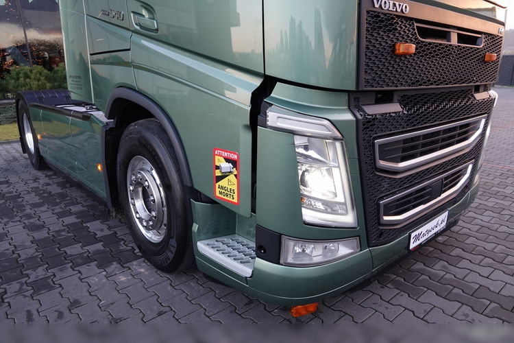 Volvo FH 540 / KLIMA POSTOJOWA / CAŁY NA PODUSZKACH / HYDRAULIKA / ALUFELGI / SPROWADZONY / PO KONTRAKCIE SERWISOWYM  zdjęcie 11