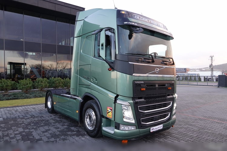 Volvo FH 540 / KLIMA POSTOJOWA / CAŁY NA PODUSZKACH / HYDRAULIKA / ALUFELGI / SPROWADZONY / PO KONTRAKCIE SERWISOWYM  zdjęcie 3