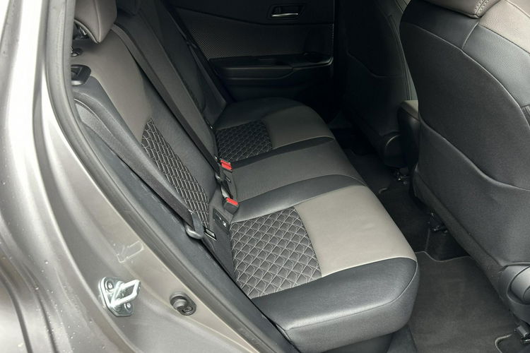 Toyota C-HR 1.8 HSD 122KM EXECUTIVE TECH, salon Polska, gwarancja zdjęcie 19