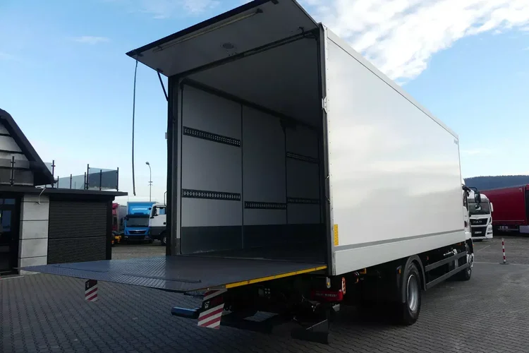 MAN TGM 18.290 / IZOTERMA + WINDA / GLOB / EURO 6 / OTWIERANY BOK / zdjęcie 24