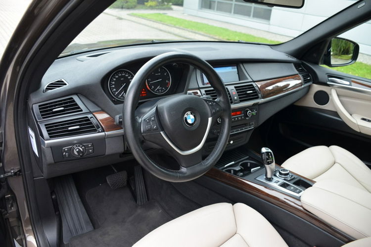 BMW X5 Lift Zarejestr. 40D Xdrive 306KM Serwis Soft close Panorama Komforty zdjęcie 22