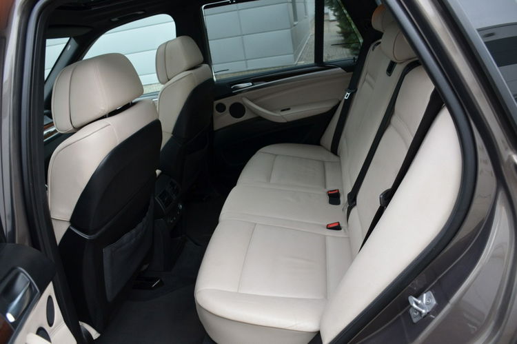 BMW X5 Lift Zarejestr. 40D Xdrive 306KM Serwis Soft close Panorama Komforty zdjęcie 27