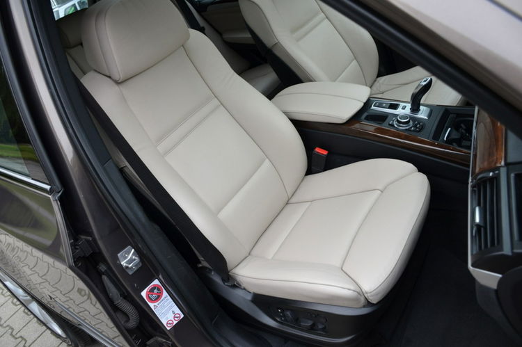 BMW X5 Lift Zarejestr. 40D Xdrive 306KM Serwis Soft close Panorama Komforty zdjęcie 29