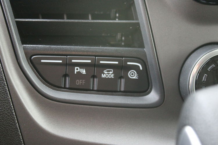 Ford Transit Custom 130HP L2 AUTOMAT Kamera Trend F-vat Gwarancja zdjęcie 17