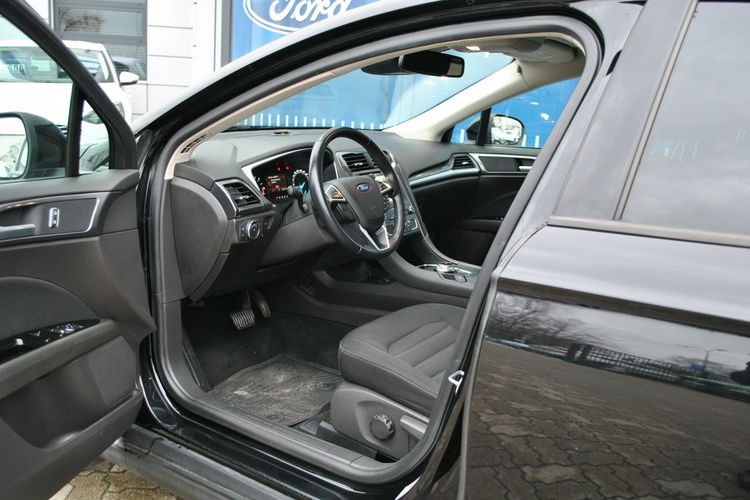 Mondeo Liftback Trend 2.0 EcoBlue 150KM A8 ASO Forda Gwarancja Ford Używane zdjęcie 13