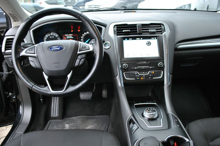 Mondeo Liftback Trend 2.0 EcoBlue 150KM A8 ASO Forda Gwarancja Ford Używane zdjęcie 15