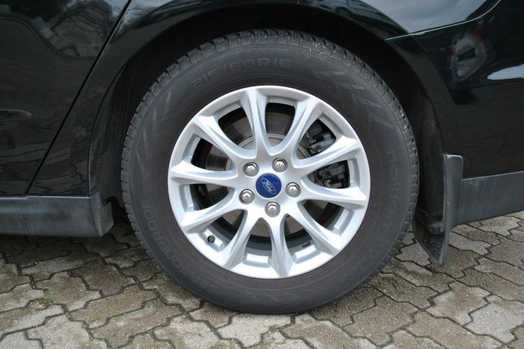 Mondeo Liftback Trend 2.0 EcoBlue 150KM A8 ASO Forda Gwarancja Ford Używane zdjęcie 25