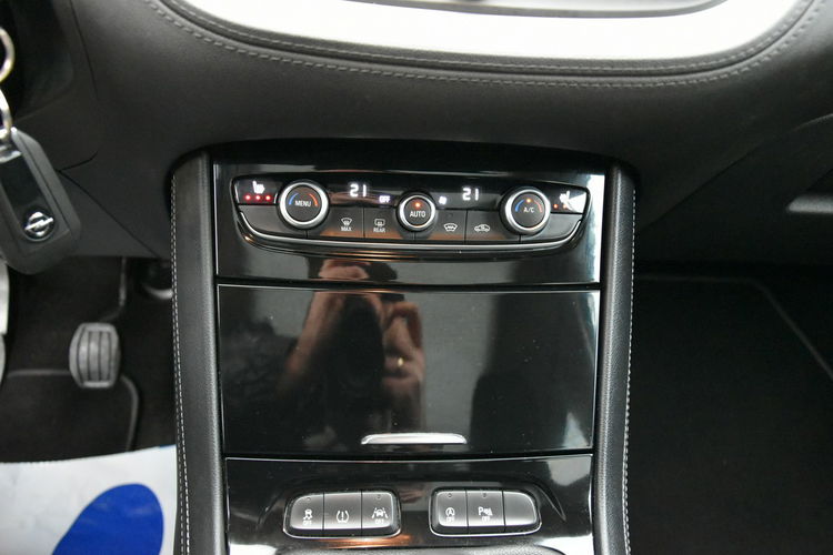 Opel Grandland X 1.5CDTi 130KM Manual 2019r. Panorama LED Kamera TEMPOMAT zdjęcie 11