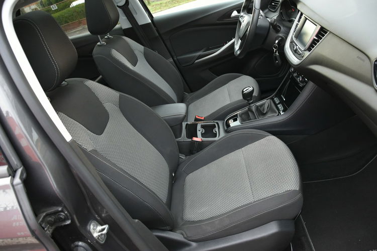 Opel Grandland X 1.5CDTi 130KM Manual 2019r. Panorama LED Kamera TEMPOMAT zdjęcie 28