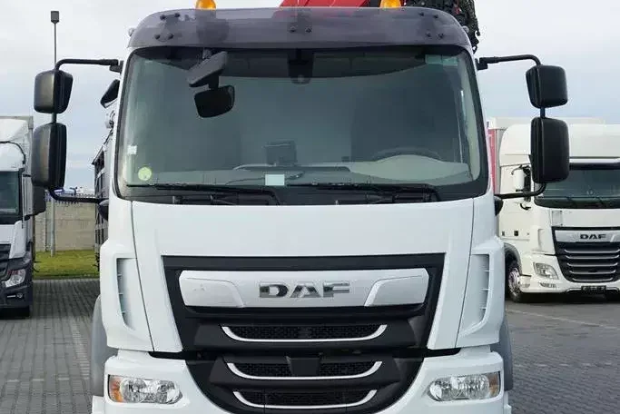 DAF LF / 320 / ACC / SKRZYNIOWY + HDS / HMF 1820 K 5 / WYS. 14.9 M / DŁ . 7, 5 M zdjęcie 15