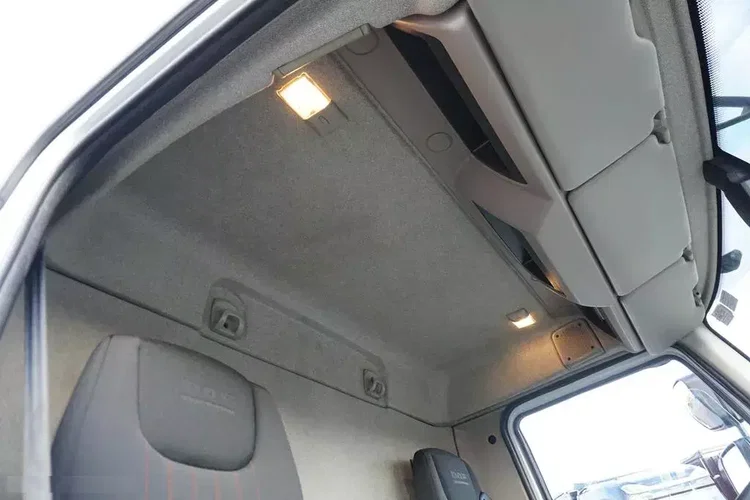 DAF LF / 320 / ACC / SKRZYNIOWY + HDS / HMF 1820 K 5 / WYS. 14.9 M / DŁ . 7, 5 M zdjęcie 28