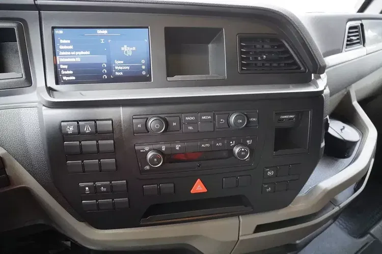 MAN TGX 26.400 / IGLOOCAR / Carrier Supra 1250 zdjęcie 19