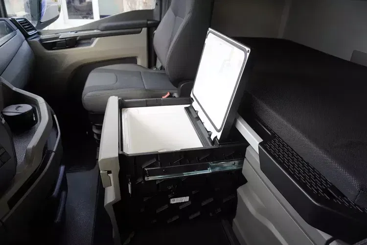 MAN TGX 26.400 / IGLOOCAR / Carrier Supra 1250 zdjęcie 22