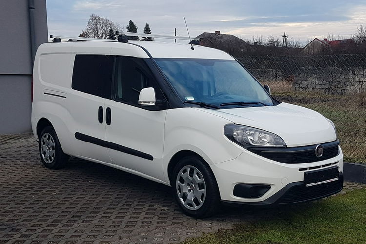 Fiat Doblo MAXI 5 OSÓB DŁUGI KLIMA 6-BIEGÓW I-WŁAŚCICIEL KRAJOWY AC zdjęcie 2