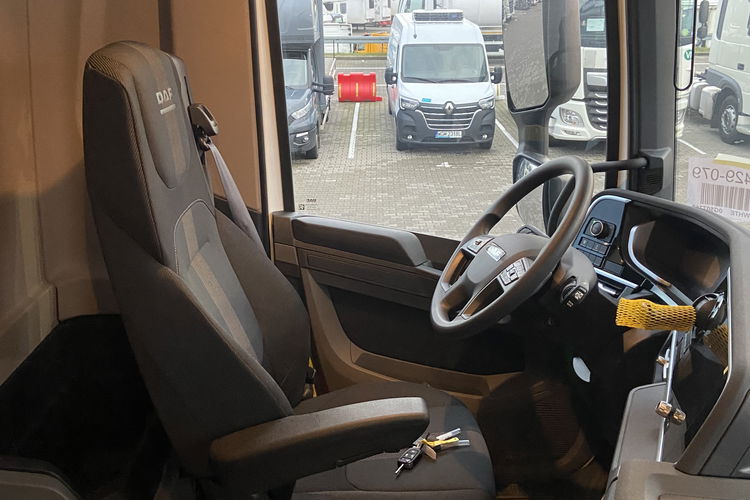 DAF XFC480 FAD zdjęcie 17