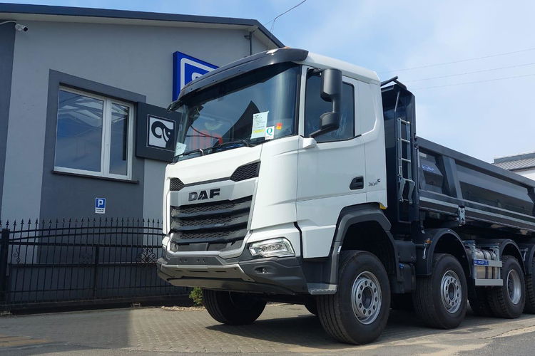 DAF XFC480 FAD zdjęcie 1