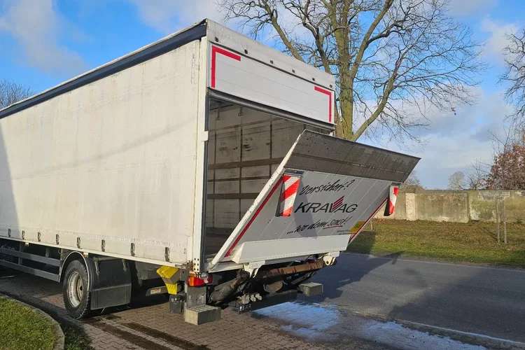 DAF LF 260 zdjęcie 17