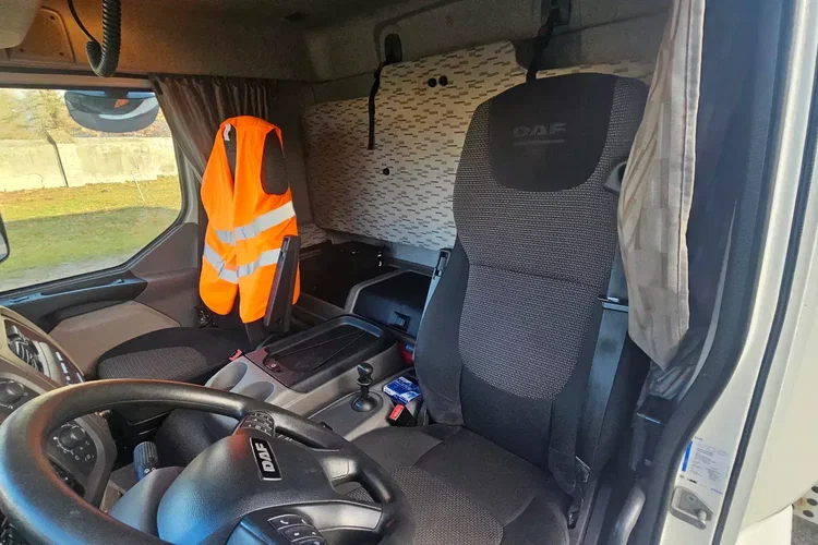 DAF LF 260 zdjęcie 22