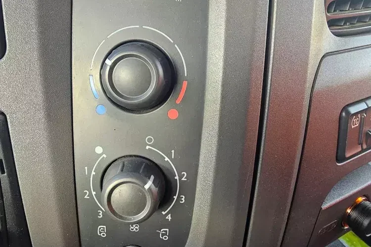 DAF LF 260 zdjęcie 31